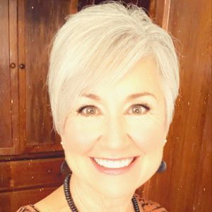 Meet your Posher, Michele